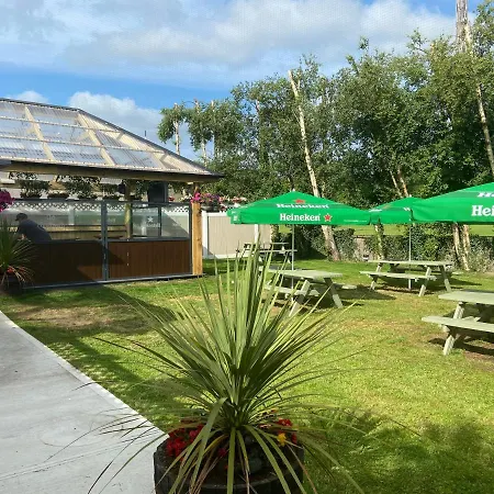 The Copper Still Bar Restaurant & Boutique Hotel Dromod