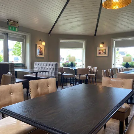 The Copper Still Bar Restaurant & Boutique Hotel *