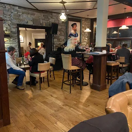 The Copper Still Bar Restaurant & Boutique Dromod