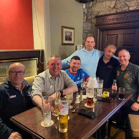 The Copper Still Bar Restaurant & Boutique ホテル