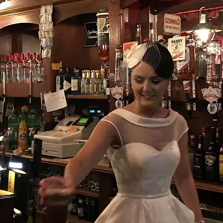 فندق The Copper Still Bar Restaurant & Boutique Dromod