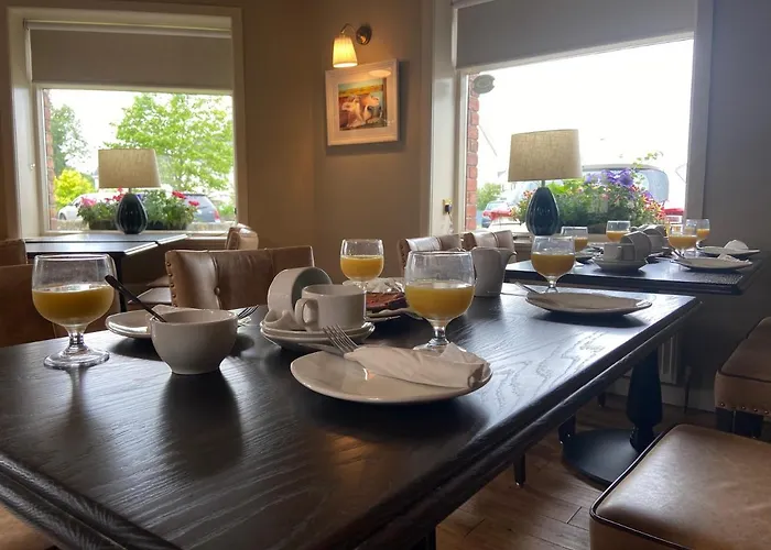 The Copper Still Bar Restaurant & Boutique 호텔 *