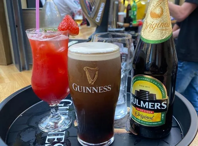 The Copper Still Bar Restaurant & Boutique Dromod