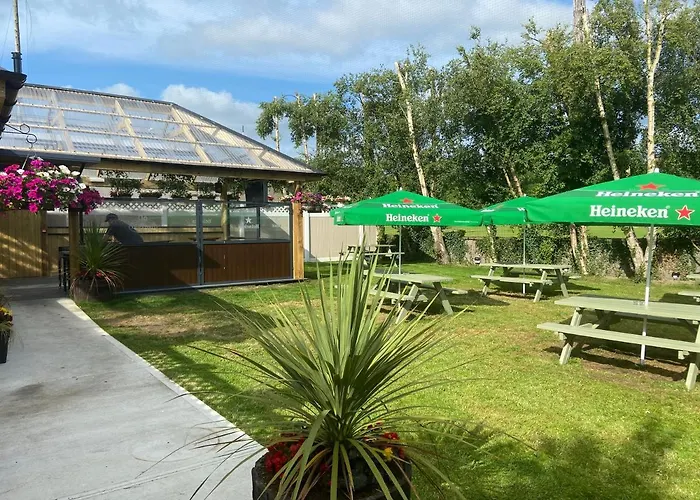 The Copper Still Bar Restaurant & Boutique Hotel Dromod