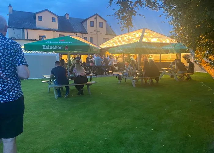 The Copper Still Bar Restaurant & Boutique Dromod