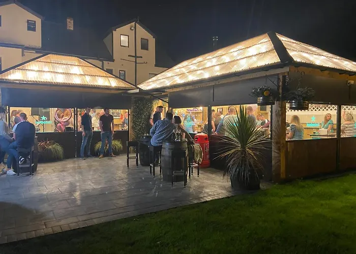 호텔 The Copper Still Bar Restaurant & Boutique *