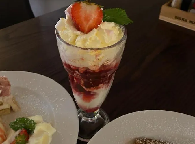 The Copper Still Bar Restaurant & Boutique * Dromod