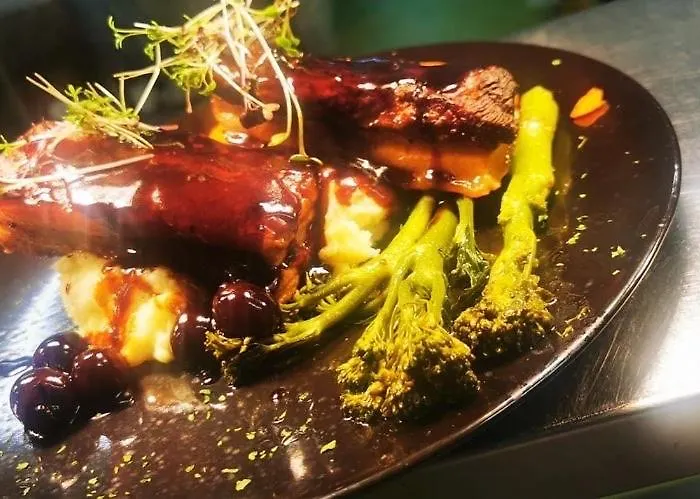 The Copper Still Bar Restaurant & Boutique Hotel Dromod