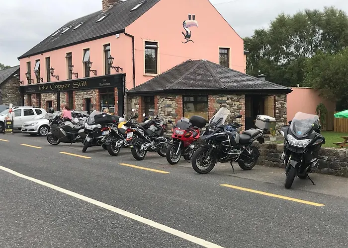 The Copper Still Bar Restaurant & Boutique * Dromod